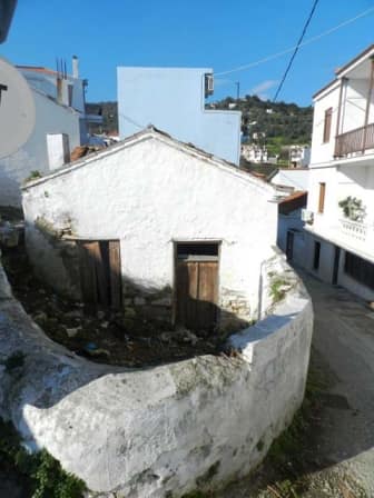 House with Courtyard - Easy Access - Ideal for Couples-2-Topos Real Estate