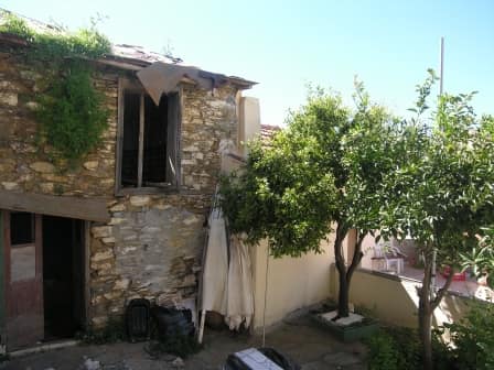 Ideal Cluster of Houses and Land for Renovation - Skopelos Town-3-Topos Real Estate