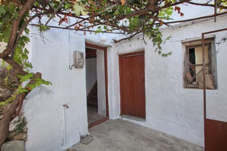 Skopelos Town House - Character - Needs Renovation-3-Topos Real Estate - 32558