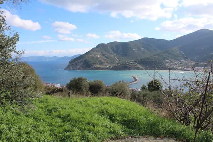 Land-Plot for Sale in Prominent spot - Magnificent Views of Skopelos Bay_Topos Real Estate_32666_05JPG