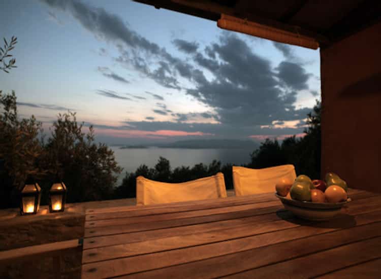 Large Villa with exceptional Sunset views_ToposRealEstate7