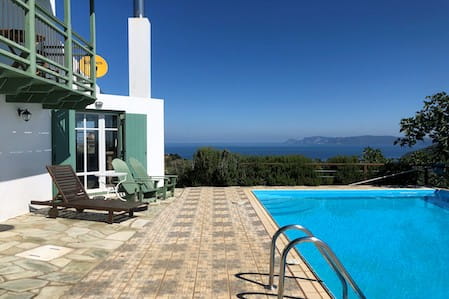 Villa with Fantastic Views-Pool-Holiday Home