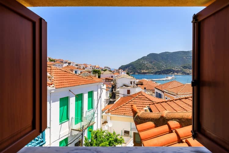 Spacious House in the centre of Skopelos Town_ToposRealEstate_32077_00003