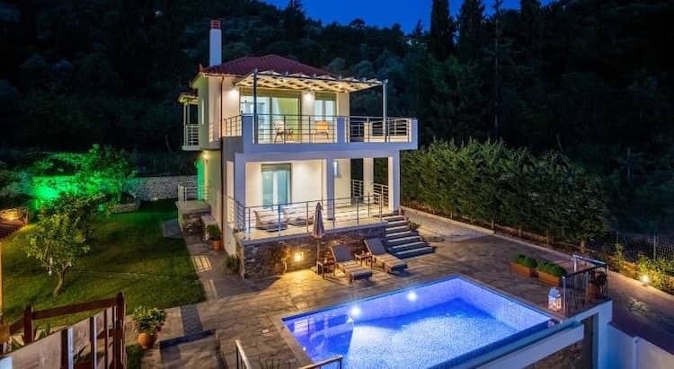 Great Villa - Quiet part of Skopelos Town_ToposRealEstate_3209800003