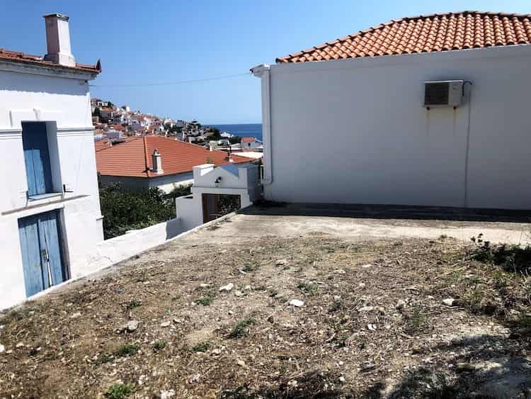 Land Plot with Great Views of Skopelos Town_ToposRealEstate_00011