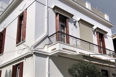 Large-House-in-the-centre-of-Skopelos-Town_ToposRealEstate_32131_ft