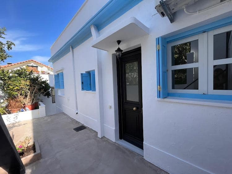 3 Bedrooms Fully Renovated Town House in Skopelos town_Skopelos Topos_32144_00002