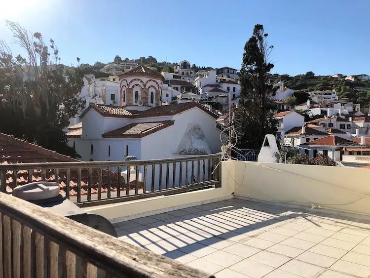 Three storey property in Skopelos with panoramic views_ToposRealEstate_32156_00004